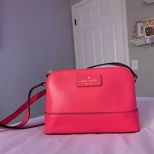 Hot pink Kate spade crossbody bag